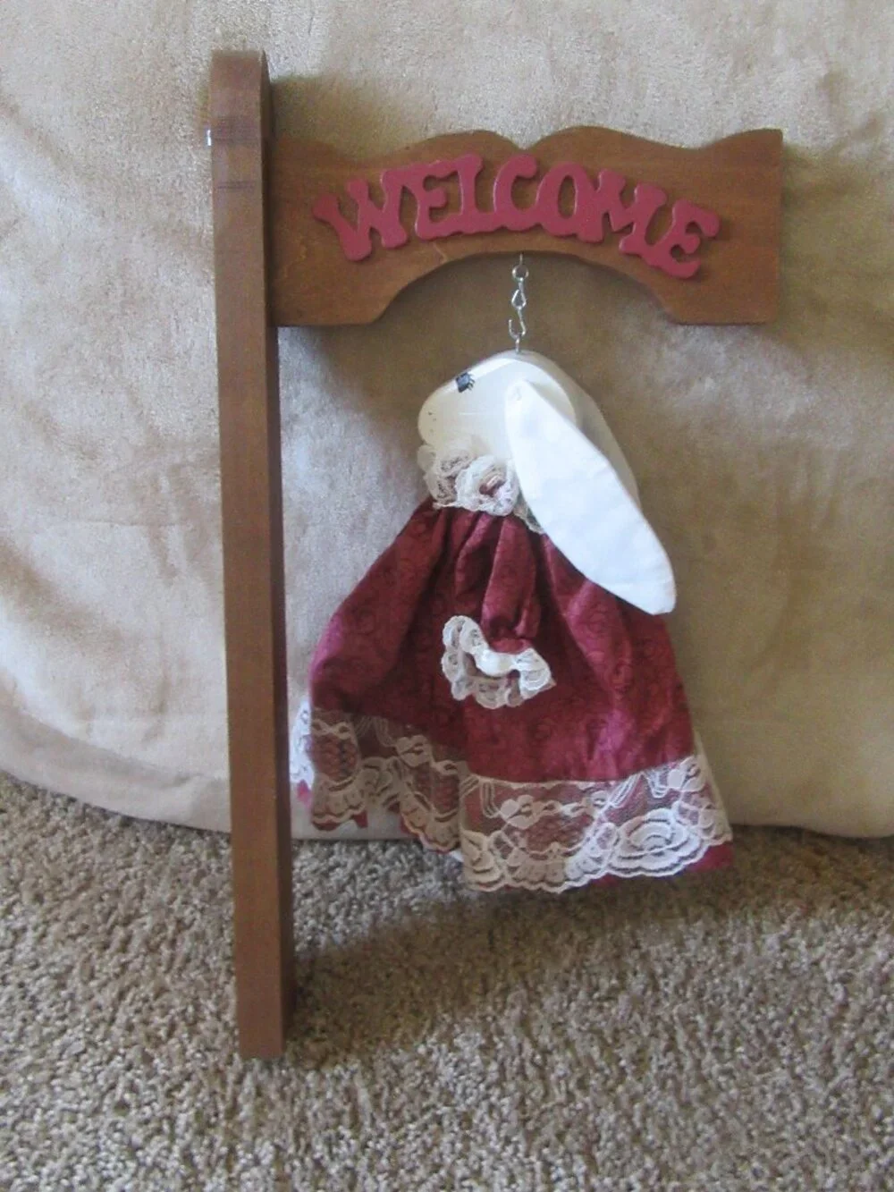 Vtg Folk Art Wood & Calico fabric Bunny Welcome Hanging Sign 80s cottagecore